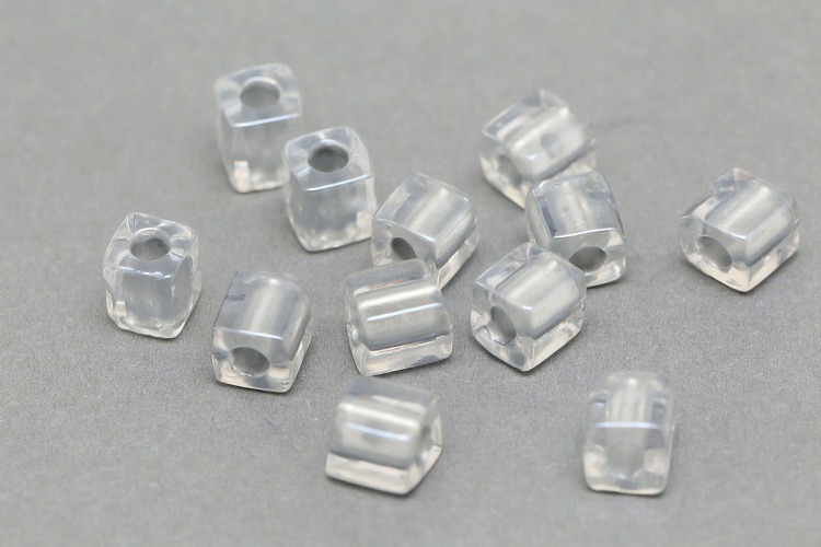 [W] C523-Czech Glass-(300pcs)-4*3.5mm Czech Glass Cube Beads, Transparent Silver Line Color Czech Beads,Jewelry Making Beads, [PRODUCT_SEARCH_KEYWORD], JEWELFINGER-INBEAD, [CURRENT_CATE_NAME]